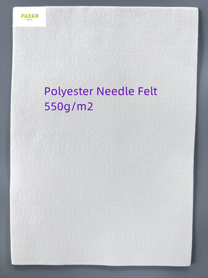 Temperatura normal sentida aguja 300 de la tela filtrante del poliéster - 550gsm