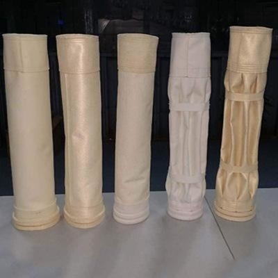 El poliéster industrial con la aguja de la membrana de PTFE sentía la limpieza fácil de los bolsos de filtro