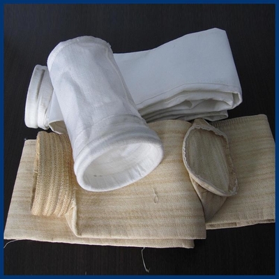 Bolso de filtro del poliéster del aceite y del hidrófugo 450GSM~550GSM para la planta siderúrgica