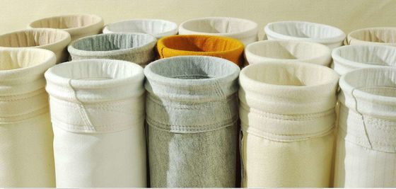 El Nonwoven sentía el bolso de filtro antiestático del poliéster 550GSM para el equipo de filtración