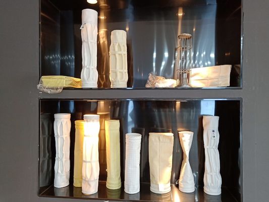 Bolso de filtro plisado estrella del PPS Nomex P84 del poliéster para el colector de polvo invertido